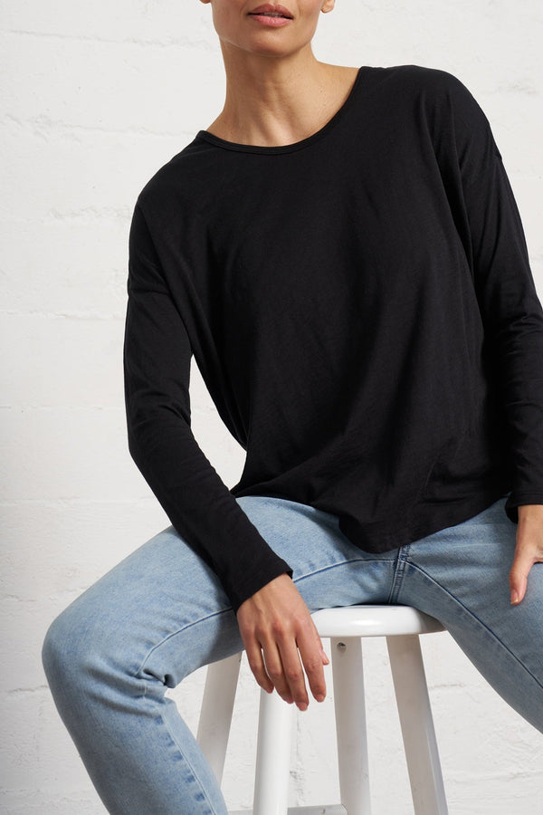 Slub Jersey Relaxed Tee in Black