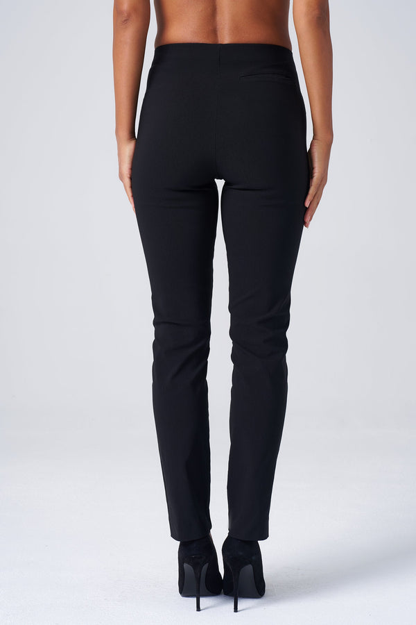 All-Season Tapered Pant in Black