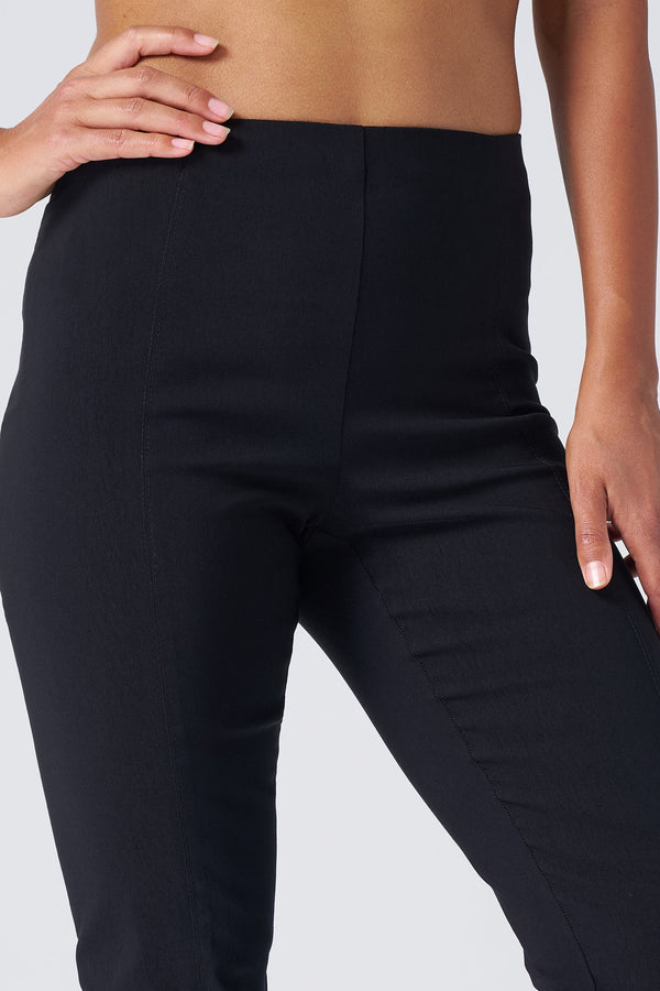 All-Season Tapered Pant in Black
