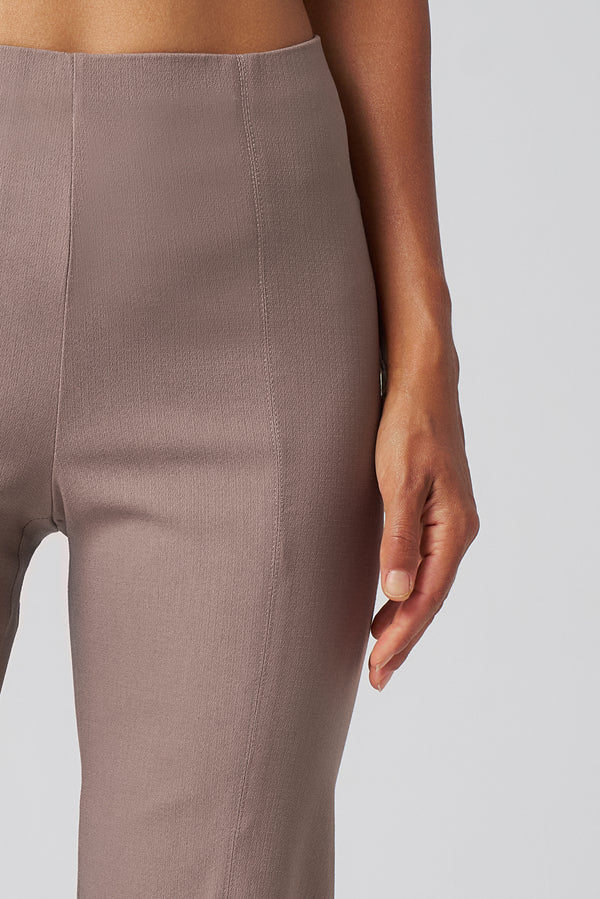 Original Magic Pant in Taupe